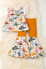 Load image into Gallery viewer, Multi-Print Western Tunic & Bell Bottom Set