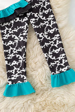 Load image into Gallery viewer, Turquoise Cow Print Tunic &amp; Bell Bottom Set
